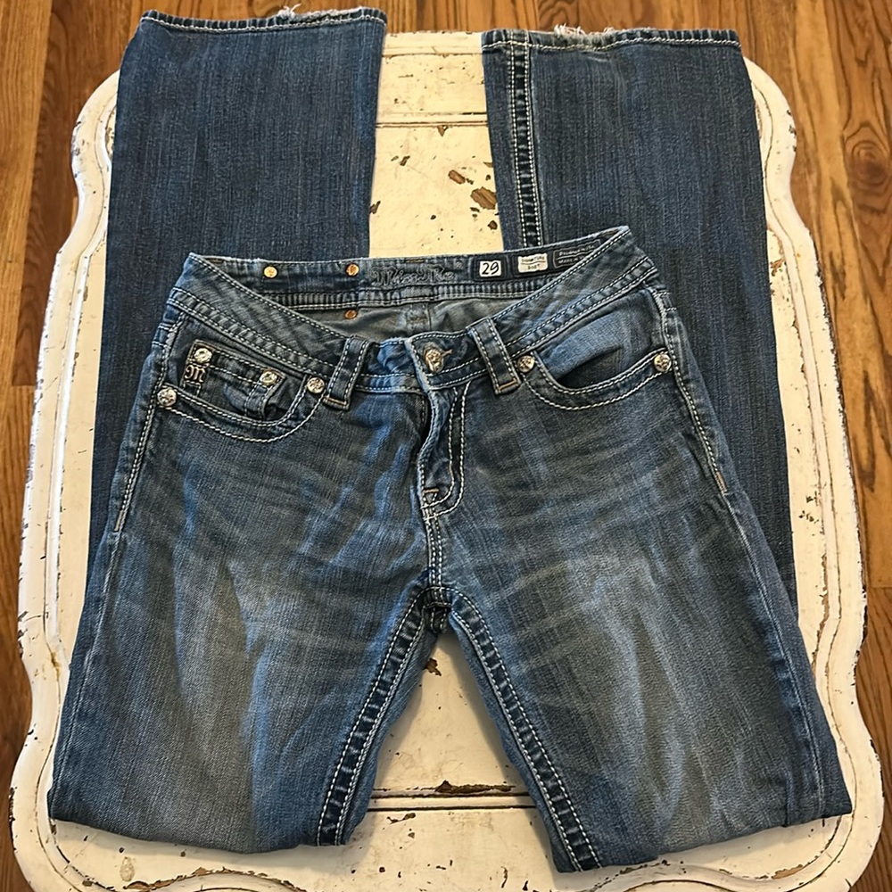 Miss Me Jeans Women 29x36 Signature Straight Bling Cross Horseshoe Pockets Low